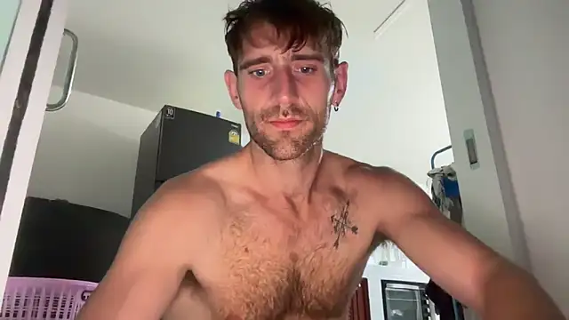 Snapshot of lukegunn chatting on 21, 2, 2025 lukegunn online show from 21, 2, 2025