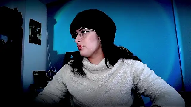 Scarlett Sen online show from 18, 3, 2026