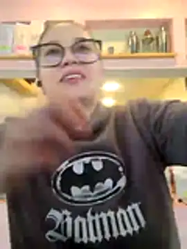 Snapshot of karolgirl-1 chatting on 9, 6, 2026 karolgirl-1 online show from 9, 6, 2026