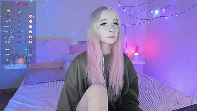 Misty Shadow online show from 2, 12, 2024