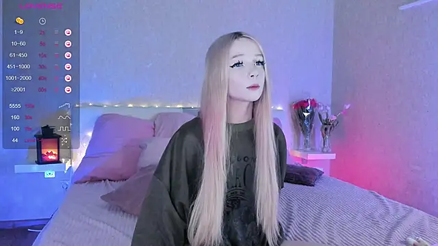 Misty Shadow online show from 9, 3, 2025