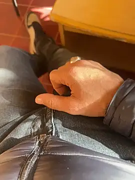 MAHKE12 online show from 27, 11, 2025