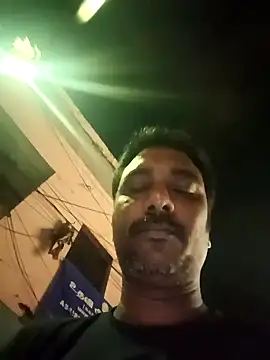 Snapshot of divakar2022 chatting on 23, 10, 2025 divakar2022 online show from 23, 10, 2025