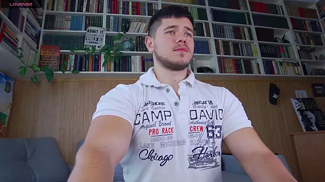 Snapshot of Arilas_ chatting on 20, 9, 2025 Arilas  online show from 20, 9, 2025