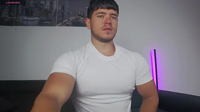 Arilas  online show from 21, 12, 2025