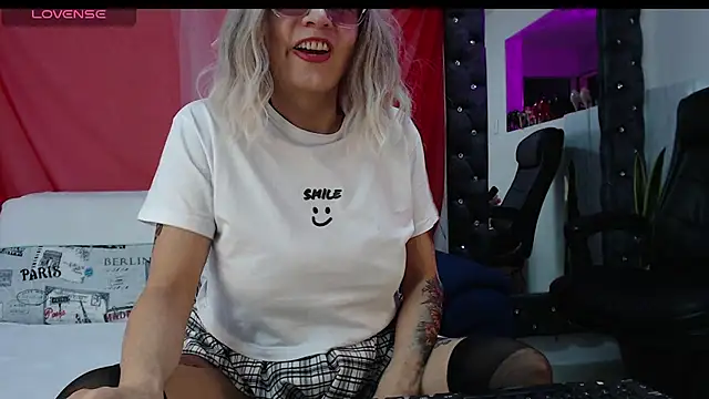 kimberlybirdx online show from 11, 11, 2025