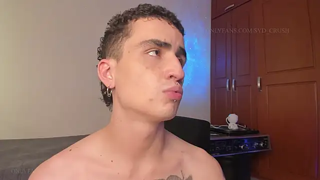 Snapshot of syd_onfire chatting on 15, 3, 2025 syd onfire online show from 15, 3, 2025