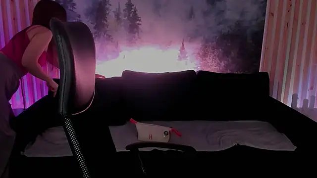 JennyDens online show from 8, 1, 2025