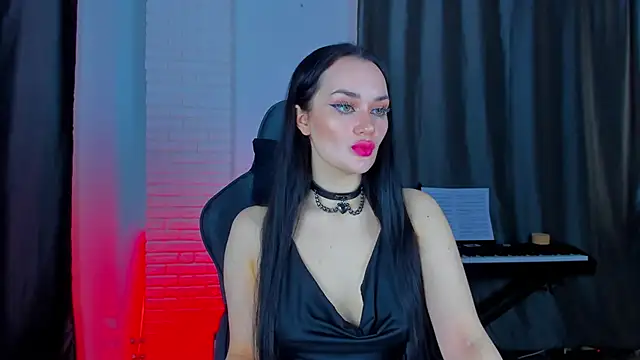 Snapshot of QueenAliss chatting on 10, 2, 2025 QueenAliss online show from 10, 2, 2025