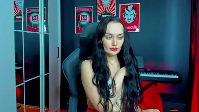 Snapshot of QueenAliss chatting on 25, 2, 2025 QueenAliss online show from 25, 2, 2025