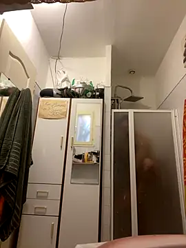 Snapshot of steph19x5 chatting on 22, 12, 2025 steph19x5 online show from 22, 12, 2025