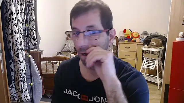 Snapshot of steph19x5 chatting on 4, 2, 2026 steph19x5 online show from 4, 2, 2026