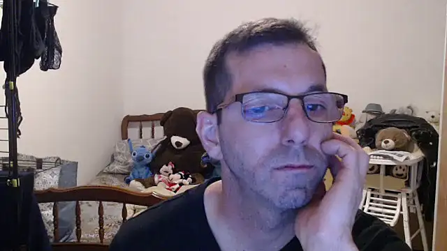 Snapshot of steph19x5 chatting on 25, 2, 2026 steph19x5 online show from 25, 2, 2026