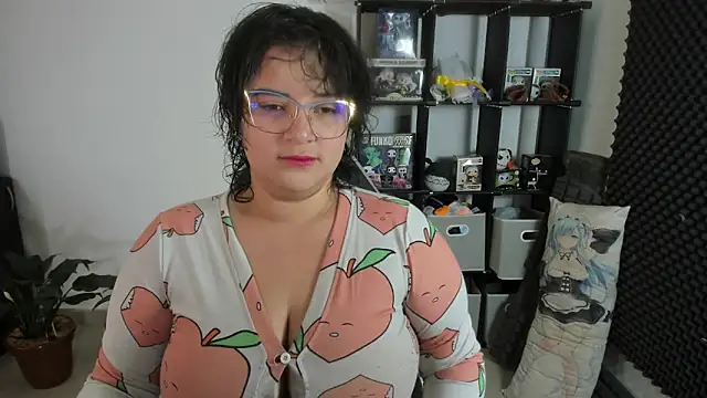 aika-dreams online show from 1, 3, 2025