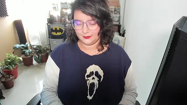 aika-dreams online show from 12, 9, 2025