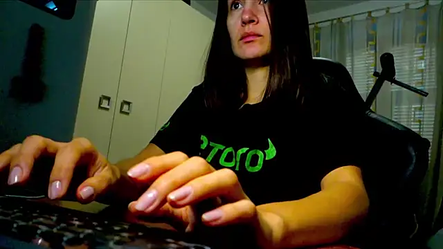 Snapshot of GodlyTheia chatting on 18, 11, 2025 GodlyTheia online show from 18, 11, 2025