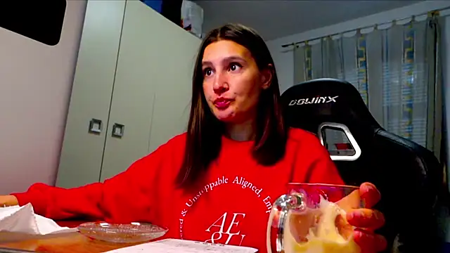 Snapshot of GodlyTheia chatting on 22, 12, 2025 GodlyTheia online show from 22, 12, 2025