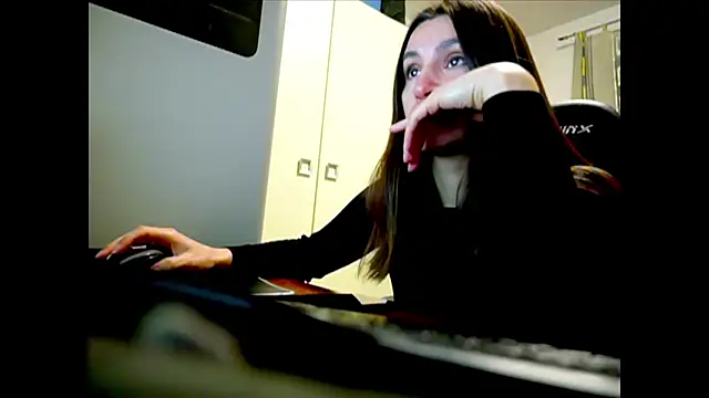 Snapshot of GodlyTheia chatting on 23, 2, 2026 GodlyTheia online show from 23, 2, 2026