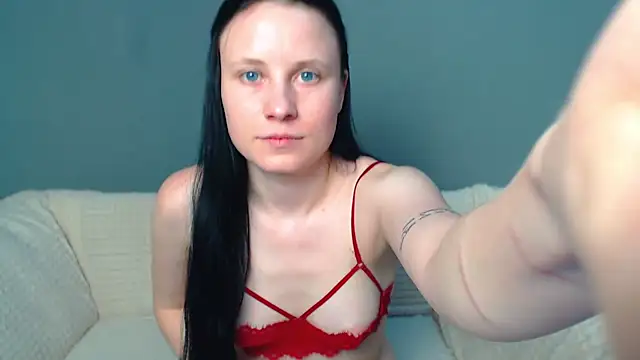 VikiKelt online show from 15, 2, 2025