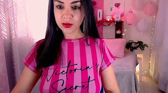 Snapshot of LATINGODDESS_X chatting on 18, 3, 2025 LATINGODDESS X online show from 18, 3, 2025