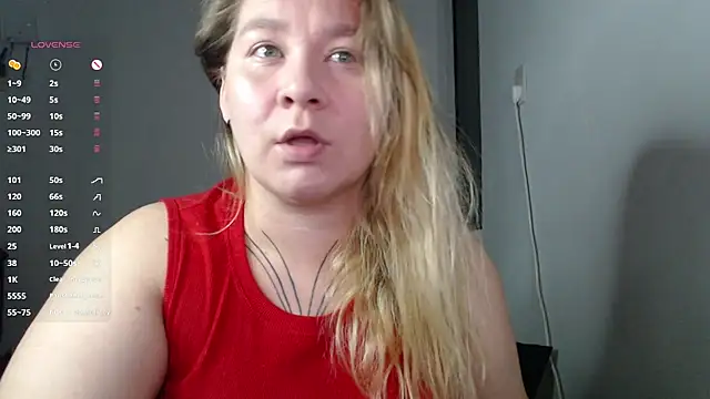 Snapshot of Enotika chatting on 5, 11, 2025 Enotika online show from 5, 11, 2025