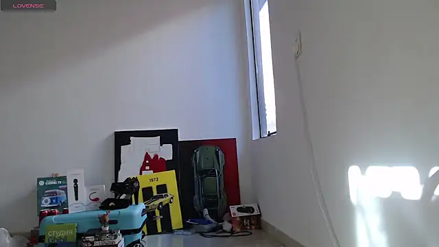 Snapshot of Enotika chatting on 19, 11, 2025 Enotika online show from 19, 11, 2025