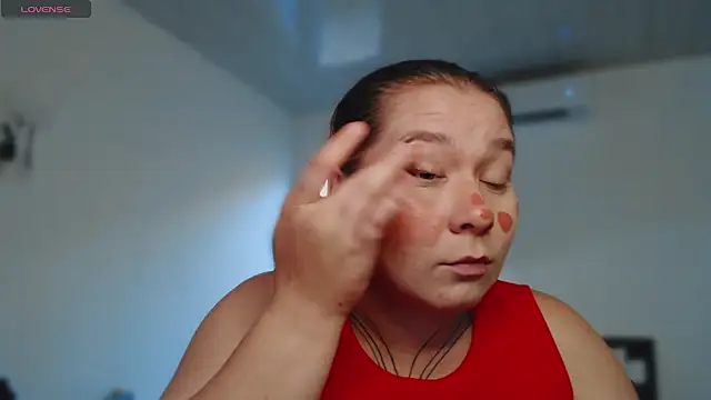 Snapshot of Enotika chatting on 28, 11, 2025 Enotika online show from 28, 11, 2025