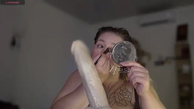 Snapshot of Enotika chatting on 16, 1, 2026 Enotika online show from 16, 1, 2026