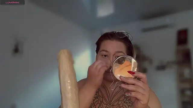 Snapshot of Enotika chatting on 18, 1, 2026 Enotika online show from 18, 1, 2026