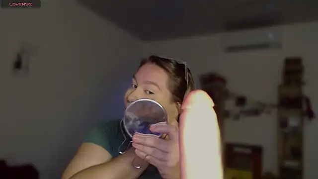 Snapshot of Enotika chatting on 1, 3, 2026 Enotika online show from 1, 3, 2026