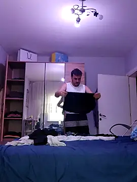 Snapshot of Consensustr chatting on 19, 10, 2025 Consensustr online show from 19, 10, 2025