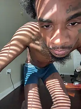 lilzaddyxh online show from 14, 11, 2025