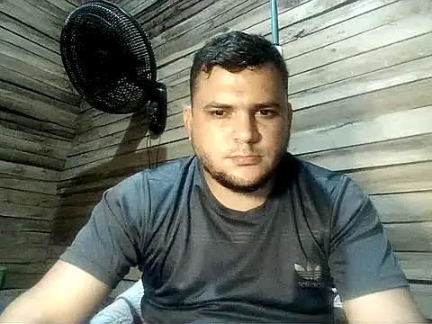 Snapshot of Arcangel_05 chatting on 30, 4, 2026 Arcangel 05 online show from 30, 4, 2026