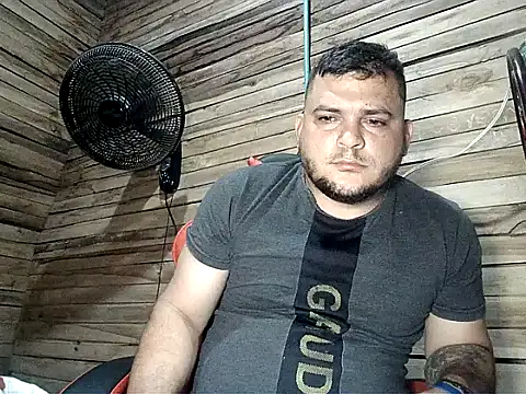 Snapshot of Arcangel_05 chatting on 15, 5, 2026 Arcangel 05 online show from 15, 5, 2026