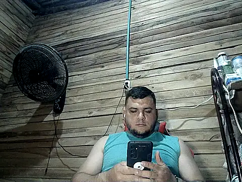 Snapshot of Arcangel_05 chatting on 21, 5, 2026 Arcangel 05 online show from 21, 5, 2026