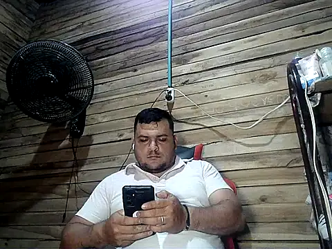 Snapshot of Arcangel_05 chatting on 26, 5, 2026 Arcangel 05 online show from 26, 5, 2026