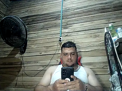 Snapshot of Arcangel_05 chatting on 30, 5, 2026 Arcangel 05 online show from 30, 5, 2026