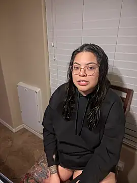 drizzypeach602 online show from 22, 2, 2025