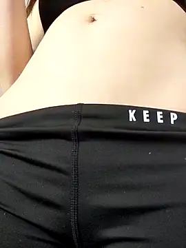 Amira Milker online show from 13, 11, 2025