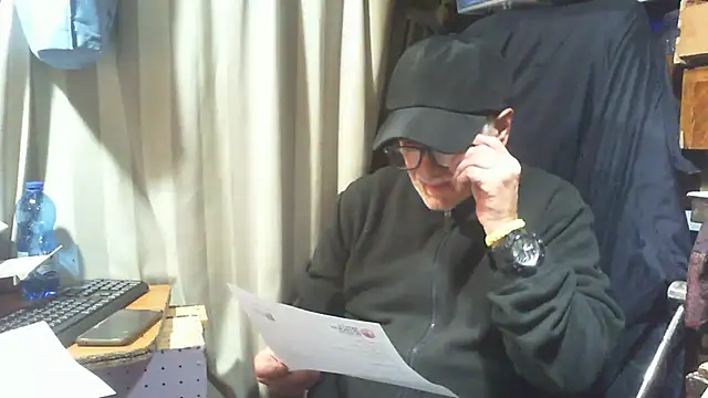 nonnomaturobisex online show from 2, 12, 2025