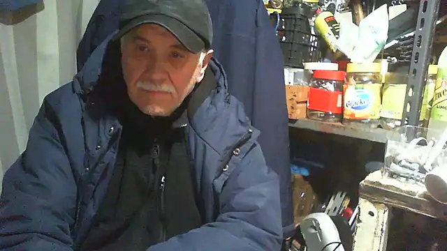 nonnomaturobisex online show from 23, 2, 2026