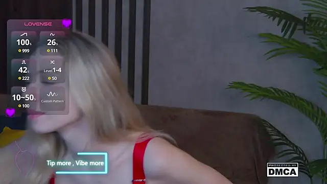 Holl1Would online show from 27, 1, 2025