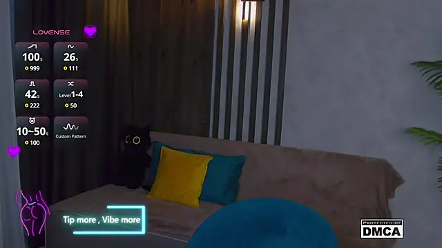 Holl1Would online show from 16, 3, 2025