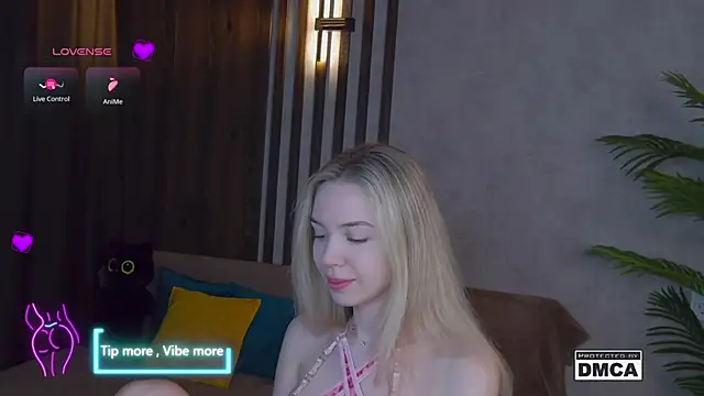 Holl1Would online show from 19, 3, 2025