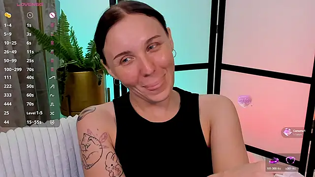 LianaFord online show from 4, 3, 2026