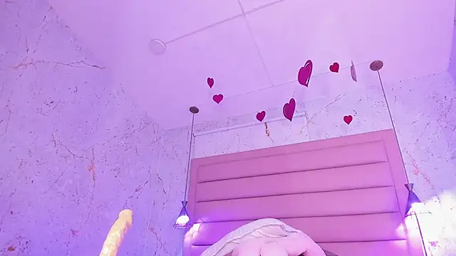 Snapshot of AntonellaRossi chatting on 21, 2, 2025 AntonellaRossi online show from 21, 2, 2025