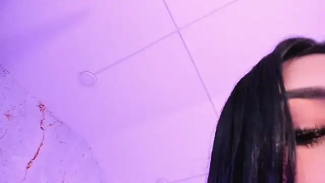 Snapshot of AntonellaRossi chatting on 23, 2, 2025 AntonellaRossi online show from 23, 2, 2025