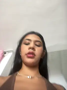 Snapshot of AntonellaRossi chatting on 22, 4, 2026 AntonellaRossi online show from 22, 4, 2026