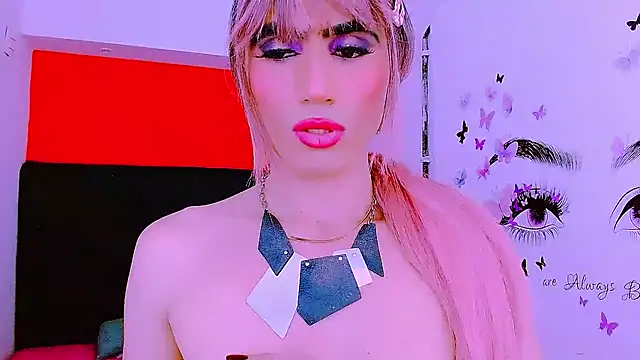 priscilahotker online show from 2, 2, 2025