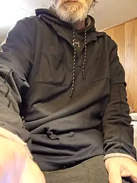 Snapshot of OralDesires2 chatting on 4, 2, 2026 OralDesires2 online show from 4, 2, 2026